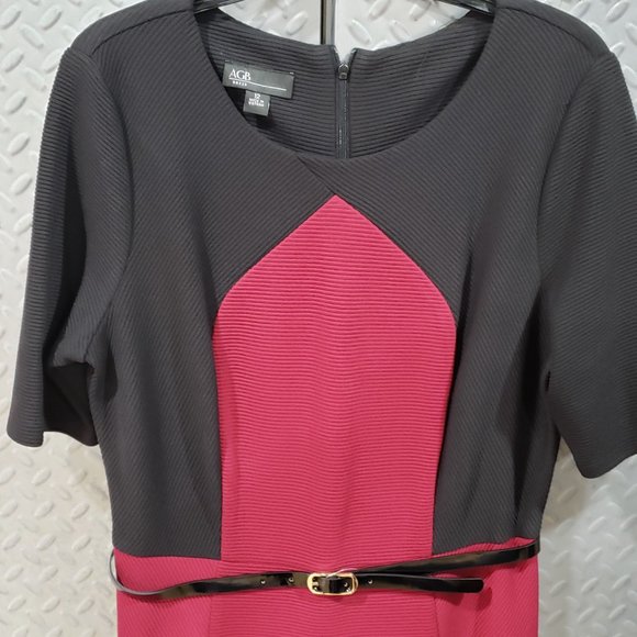 NWT AGB Belted Color Block Red - Black (12) - Picture 5 of 5